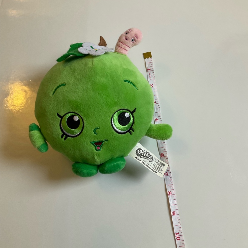 Shopkins Apple Blossom Plush - Picture 7 of 7